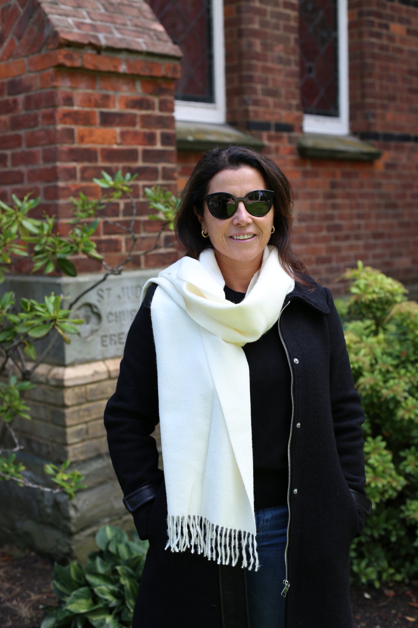 Baby Alpaca Scarf – Naturally Soft & Warm (Off-White)